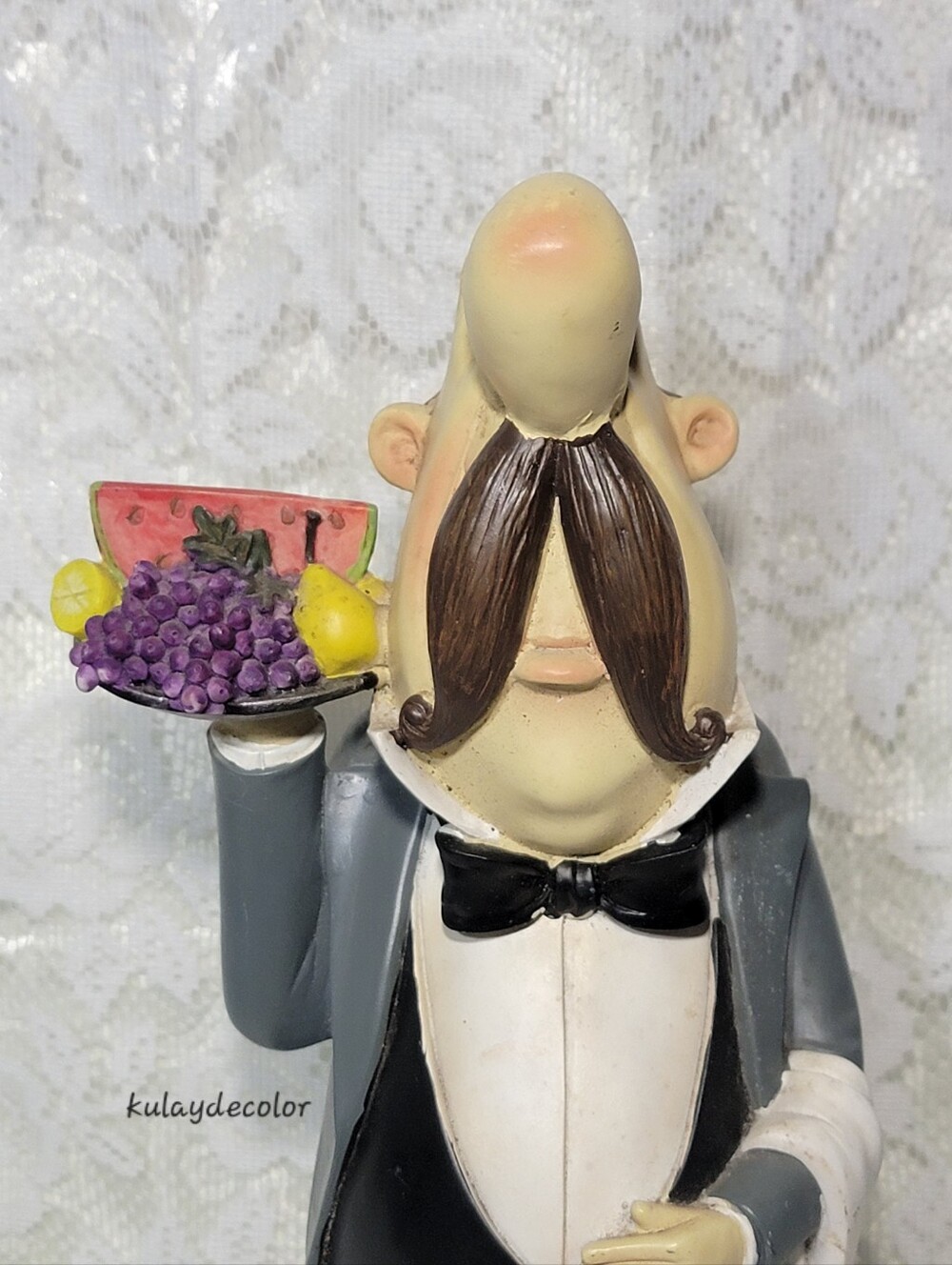 Vintage Resin Butler Figurine Long Nose Fruit Tray Statue 16” Tall Kitchen Decor - Picture 6 of 16